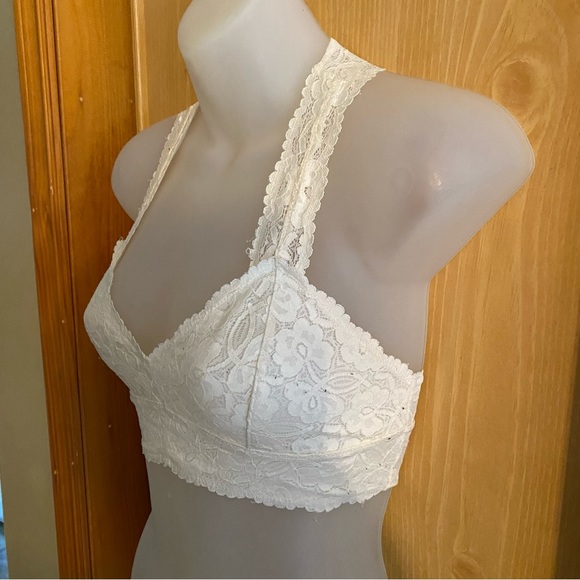 Free People • Lace Galloon Racerback Bralette in Cream - Picture 4 of 8